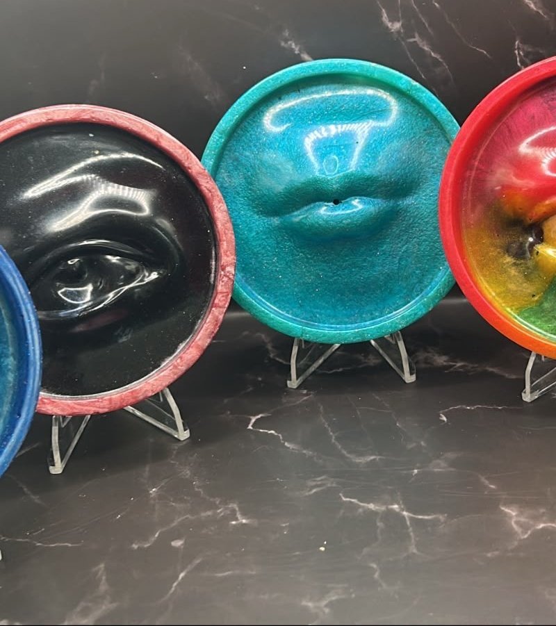 Handmade resin lip incense holder